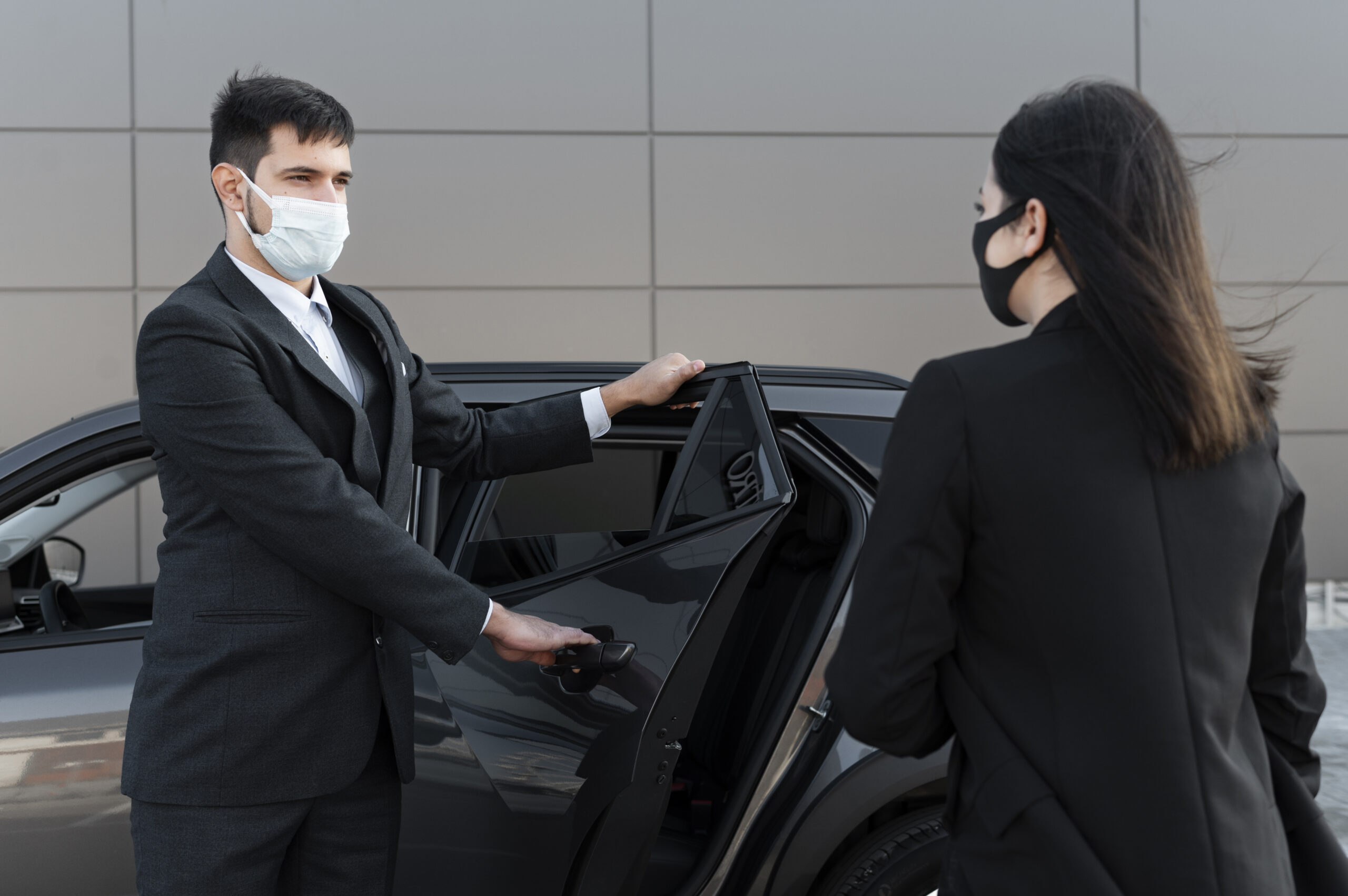 Sharjah VIP Chauffeur VIP chauffeur service